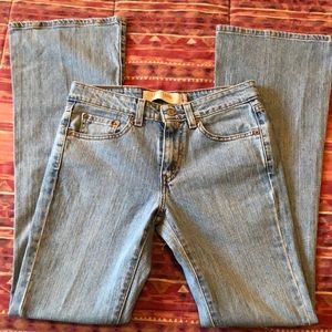 Juniors vintage Levi’s 519 Low Flare